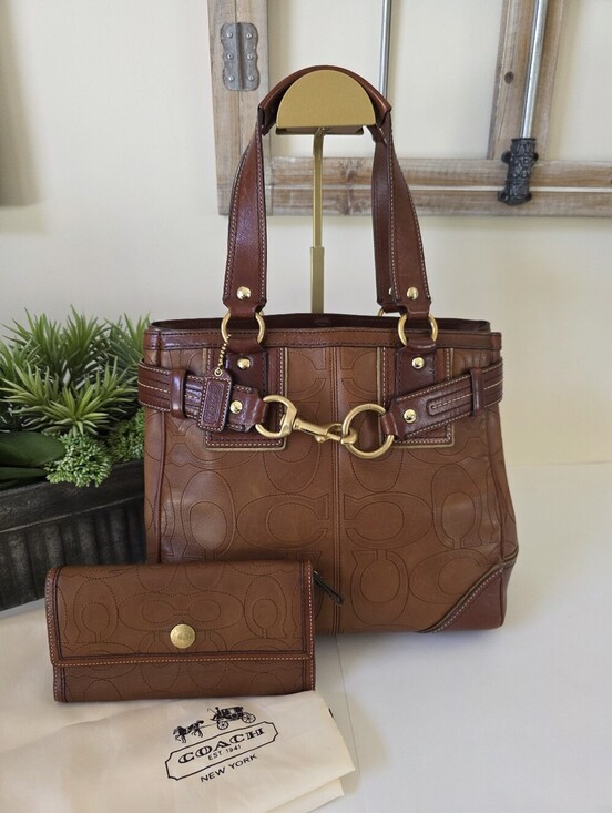 Coach Handbags - Vintage Hamptons Legacy Horsebit Tote & Wallet Set Cognac Embossed Leather Y2K